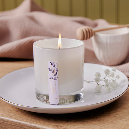 440x440-CANDLES-THYMES.jpg
