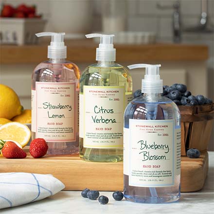 440x440-soapsandlotions-stonewall-kitchen.jpg