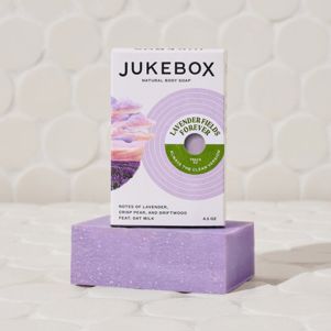 JUKEWH-BAR-LAV-01.jpg