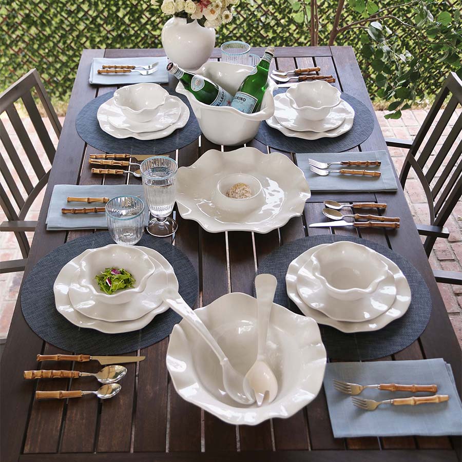 Party Perfect Picks: Retailers Guide to Effortless Entertaining Essentials